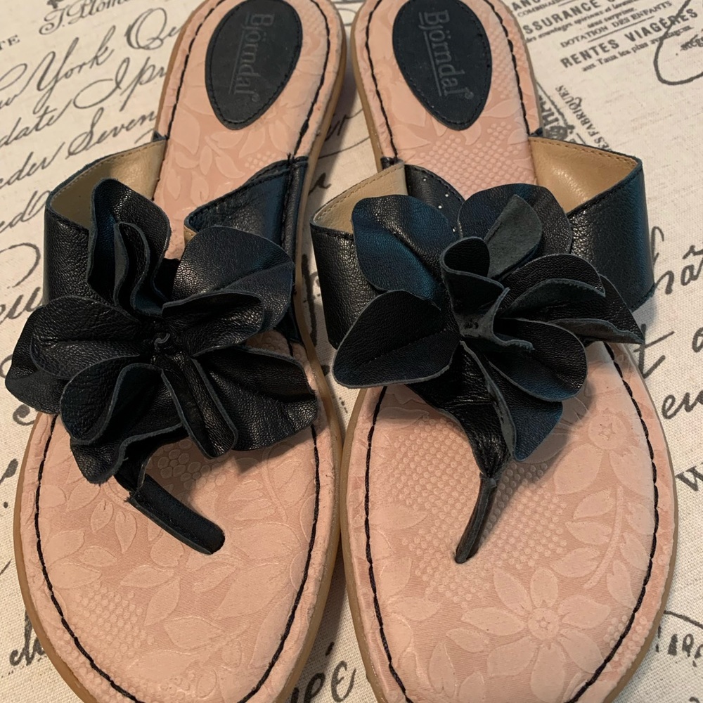 SOLD Bjorndal Blossom sandals - Picture 2 of 9